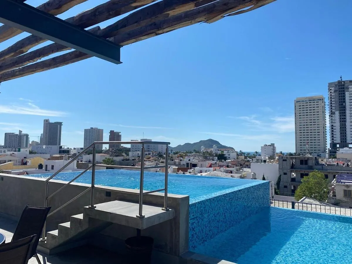 Departamento De Lujo Con Alberca Cerca De La Playa Daire Mazatlan